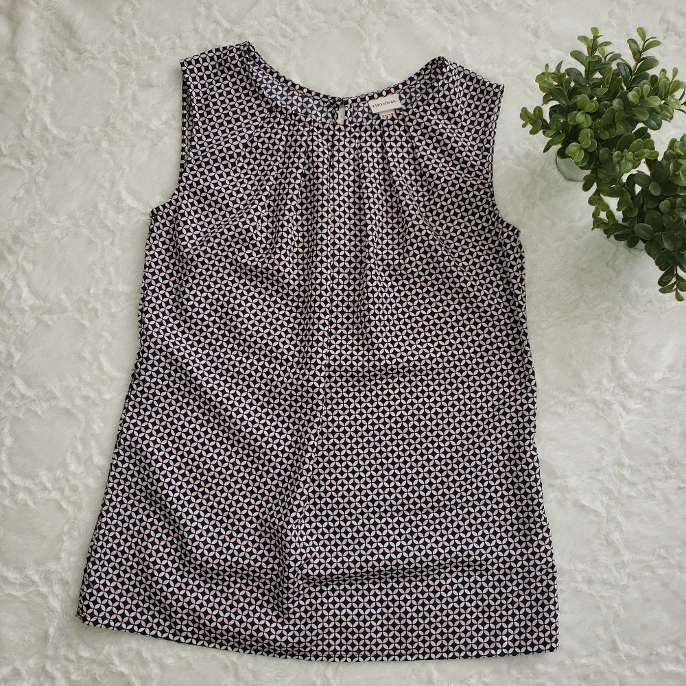 Merona sleeveless blouse, blue & pink pattern